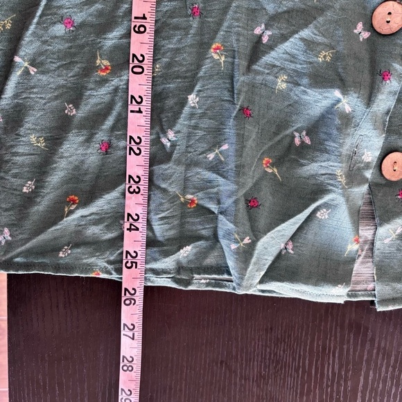 LC Lauren Conrad Square Neck Puff Sleeve Top Blouse Size Medium Button Front NWT - Picture 9 of 9